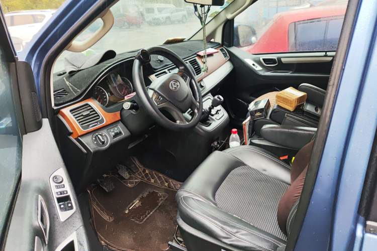 Used SAIC MAXUS G10 2018 PLUS 1.9T Manual Elite Edition Diesel
