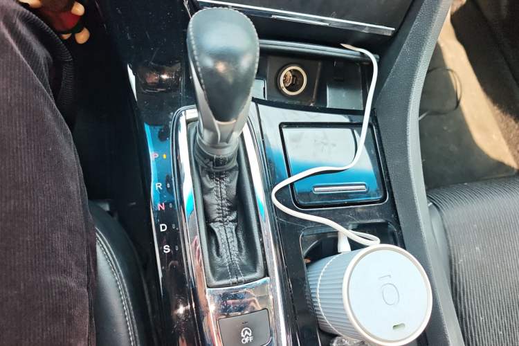 Used Honda Spirior 2015 2.0L Prestige Edition
