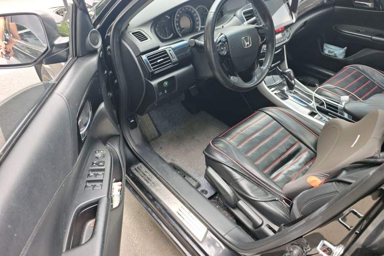 Used Honda Accord 2016 2.0L Elite Edition Driver Seat