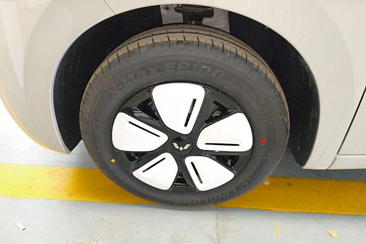 Used Wuling Hongguang MINIEV 2025 Four-Door Version Advanced Edition