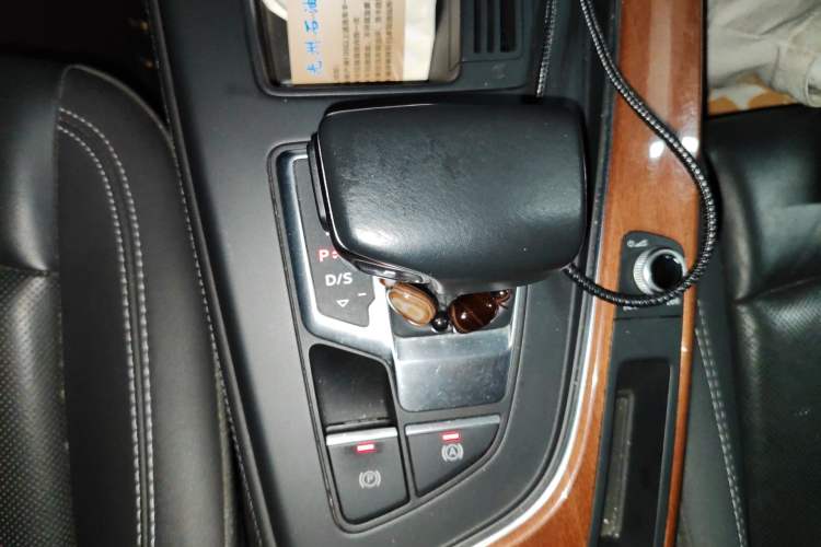 Used Audi A4L 2020 40 TFSI Luxury Prestige Edition Gear Lever