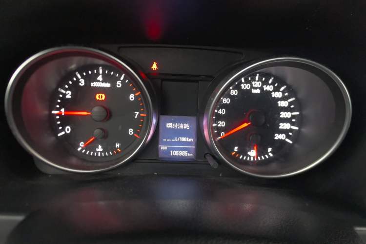 Used Haval H6 2016 Upgraded Model 1.5T Manual Two-Wheel Drive Elite Version Instrument Cluster