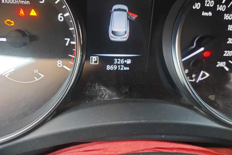 Used Nissan Qashqai 2019 2.0L CVT Smart Enjoyment Version Odometer Close Up