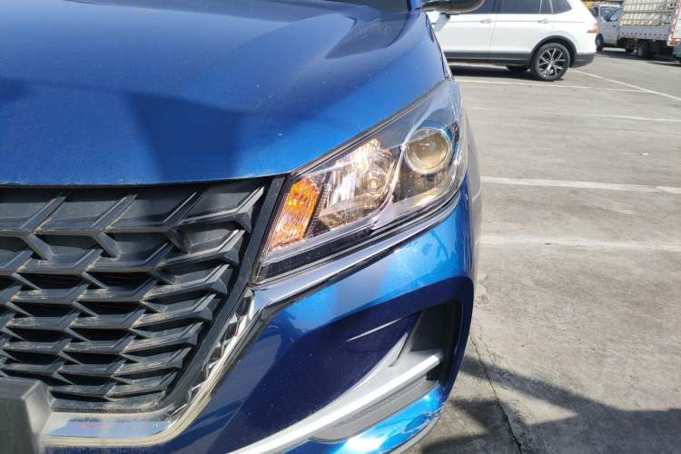 Used Dongfeng Fengon 500 2022 1.5T CVT Comfort Edition