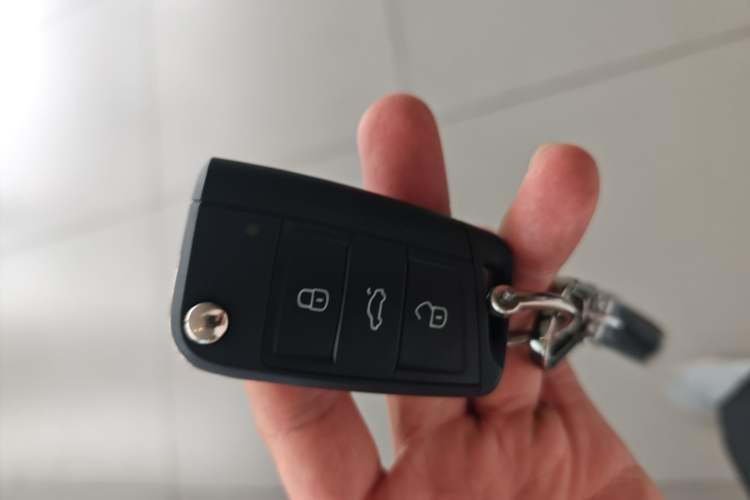 Used Volkswagen Tharu 2025 New Sharp 1.5L Sharp Edition Vehicle Key