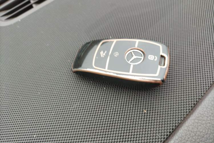 Used Mercedes-Benz E-Class 2019 Facelifted E 300 L Stylish Version
