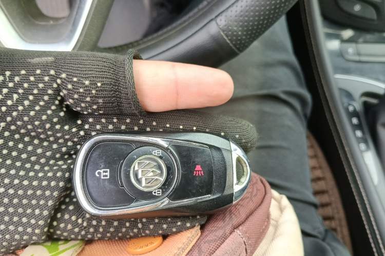 Used Buick Envision 2016 20T Two-Wheel Drive Leading Version Vehicle Key