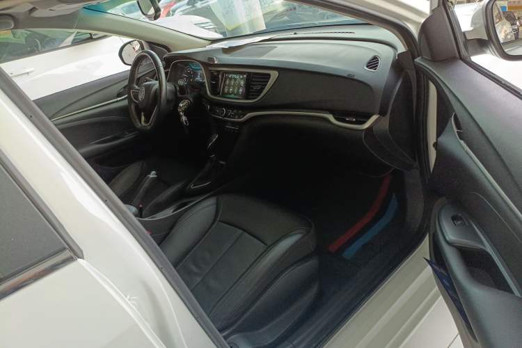 Used Buick Excelle GX 2019 18T Automatic Connected Elite Model China VI Standard