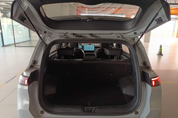 Used AION Y 2022 70 Intelligent Edition Lithium Iron Phosphate