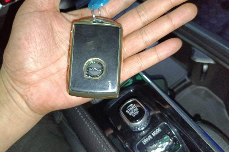 Used Volvo S90 2020 T5 Zhiyi Sport Edition
