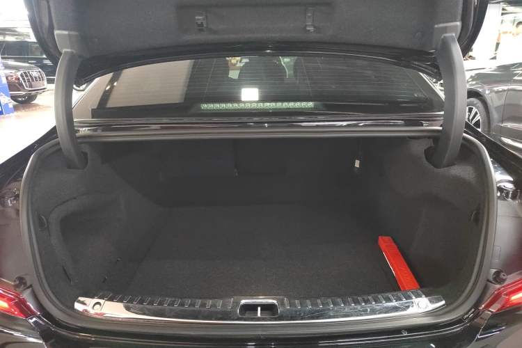 Used Volvo S90 2017 T4 Zhiyuan Edition