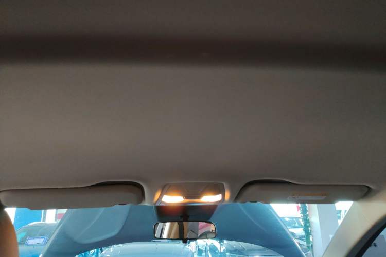 Used Hongqi E-QM5 2024 610 km PLUS