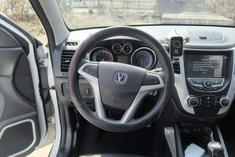 Used Changan CS35 2016 1.6L Manual Luxury Model China IV Standard