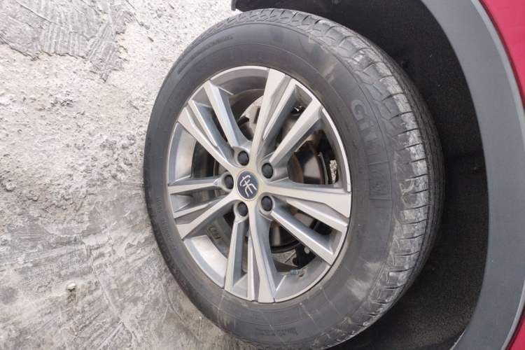 Used BYD Song Pro 2019 1.5T Automatic Prestige Model Exterior 3