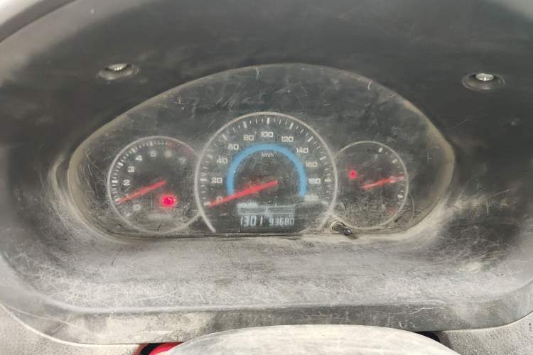 Used Wuling Rongguang V 2015 1.5L Base Version