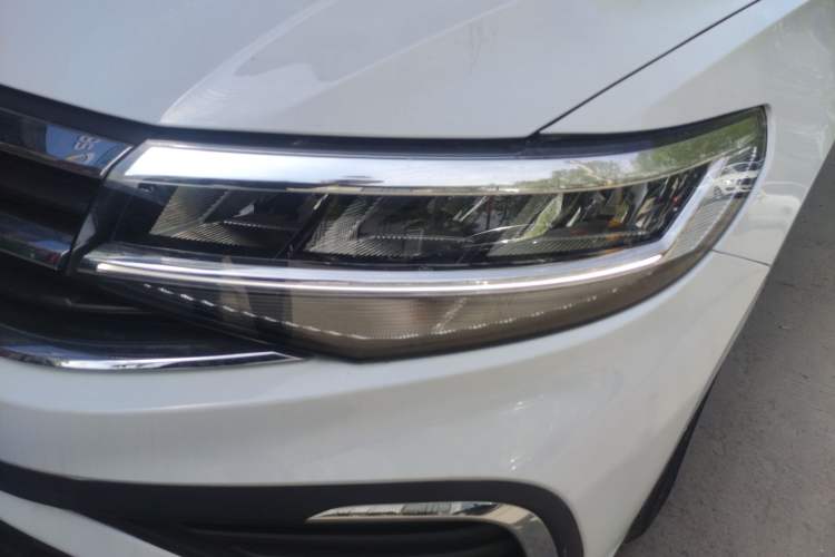 Used Volkswagen Bora 2024 200TSI DSG Comfort Edition Left Front Headlight