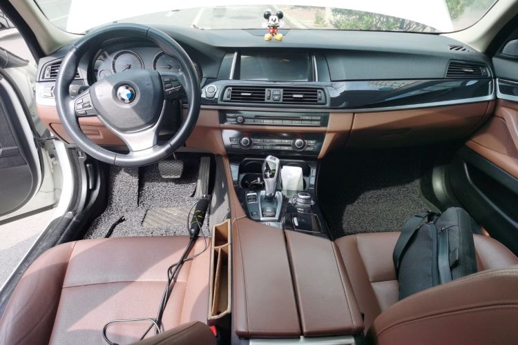 Used BMW 5 Series 2017 520Li Elegant Edition
