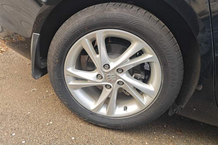 Used Buick Regal 2024 25T Deluxe Edition
