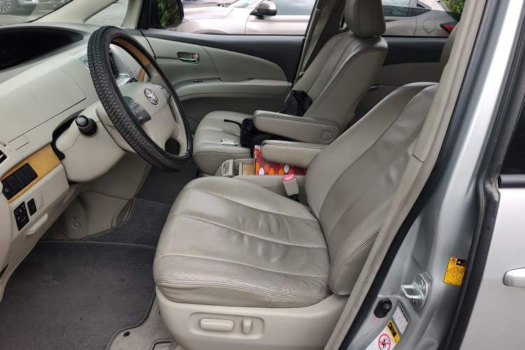 Used Toyota Previa 2007 3.5L 7-Seater Luxury Version Left Front Seat