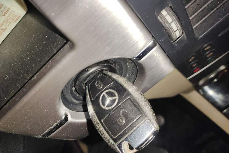 Used Mercedes-Benz GLK-Class 2011 GLK 300 4MATIC Dynamic Model
