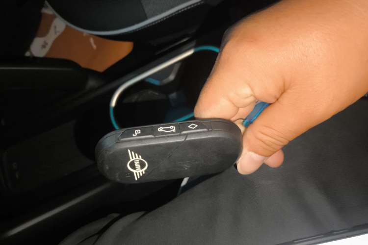 Used MINI Electric COOPER 2025 456km COOPER E Classic Style