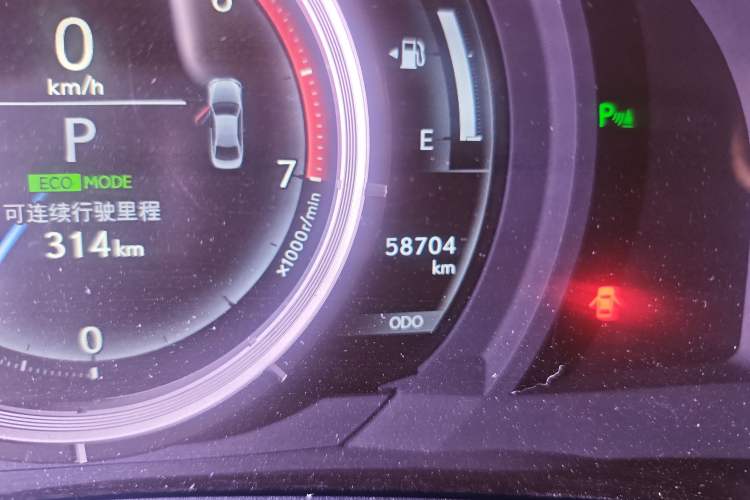 Used Lexus IS 2017 300 F SPORT Edition Odometer Close Up