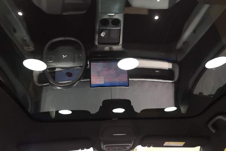 Used XPeng G6 2023 755 Ultra-Long Range Pro
