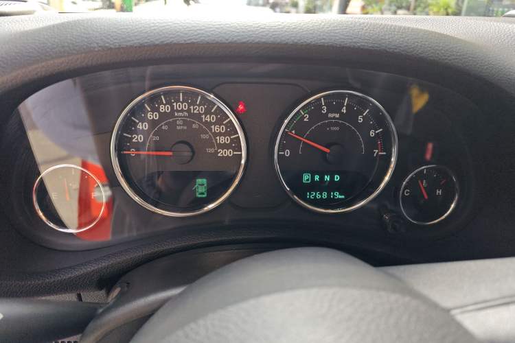 Used Jeep Wrangler 2015 3.0L Sahara Four-Door Edition
