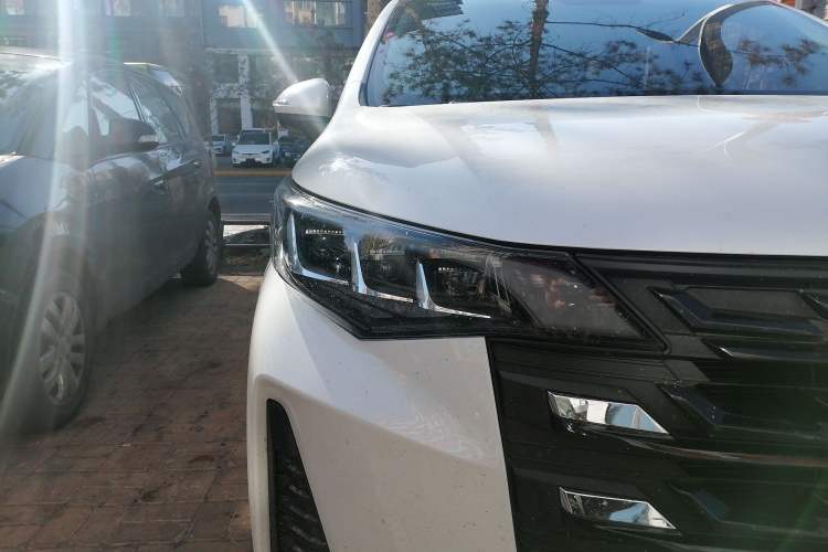 Used GAC Trumpchi M6 2021 PRO 270T Automatic Luxury Edition