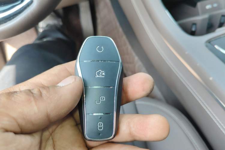 Used BYD Han 2023 EV Champion Edition 605KM Front-Drive Premium Model
