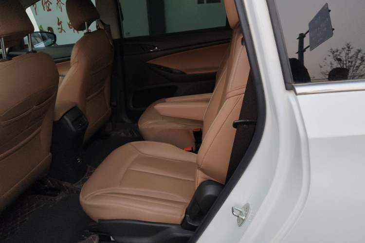 Used Buick GL6 2021 323T Mild Hybrid Connect Luxury Model
