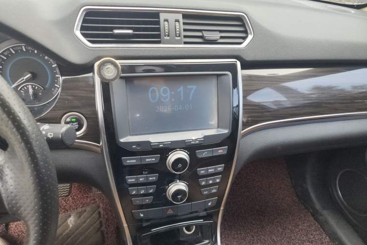 Used Haval H2 2014 1.5T Manual Two-Wheel Drive Elite Edition
