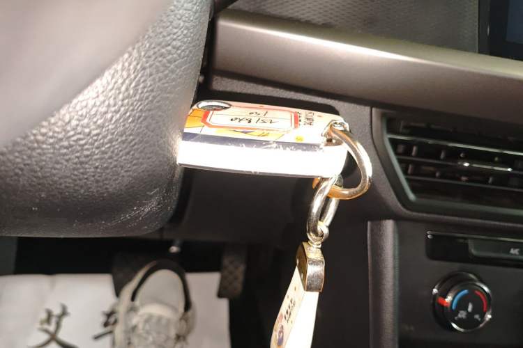 Used Volkswagen Lavida 2019 1.5L Automatic Fashion Edition China VI Interior 1