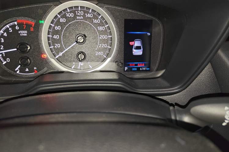 Used Toyota Corolla 2023 1.2T Elite Edition Odometer Close Up