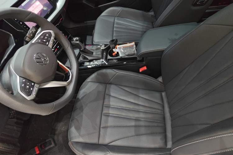 Used Volkswagen Passat 2026 Model, Outstanding 380TSI Longyao Edition