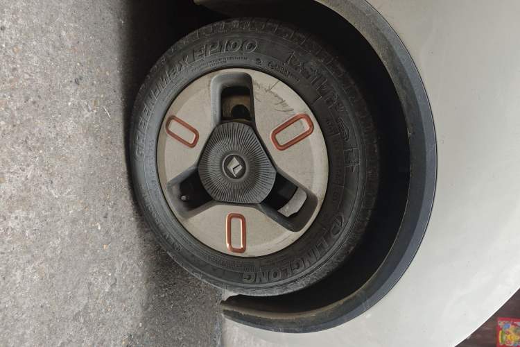 Used Baojun KiWi EV 2022 Artist Lite Edition Ternary Lithium Right Front Wheel Hub