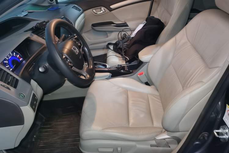 Used Honda Civic 2013 10th Anniversary 1.8L Automatic Luxury Edition
