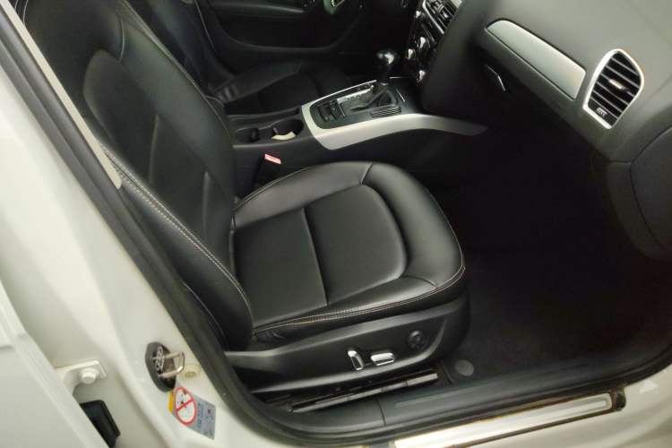 Used Audi A4L 2015 35 TFSI Automatic Standard Model Right Front Seat