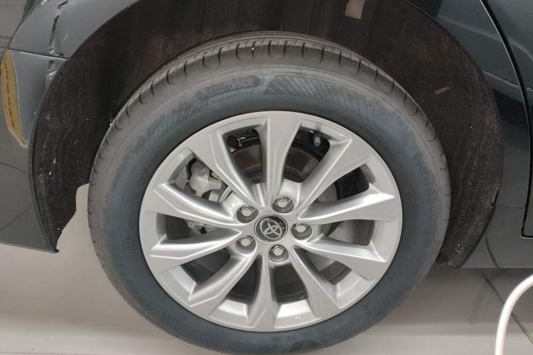 Used Toyota Avalon 2024 2.0L Ambition Edition