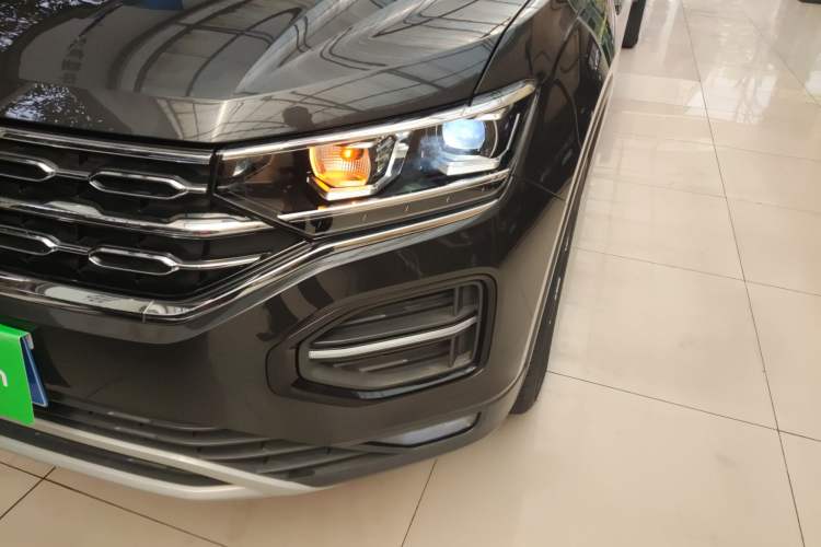 Used Volkswagen Tayron 2020 330TSI Two-Wheel Drive Luxury Smart Connectivity Version