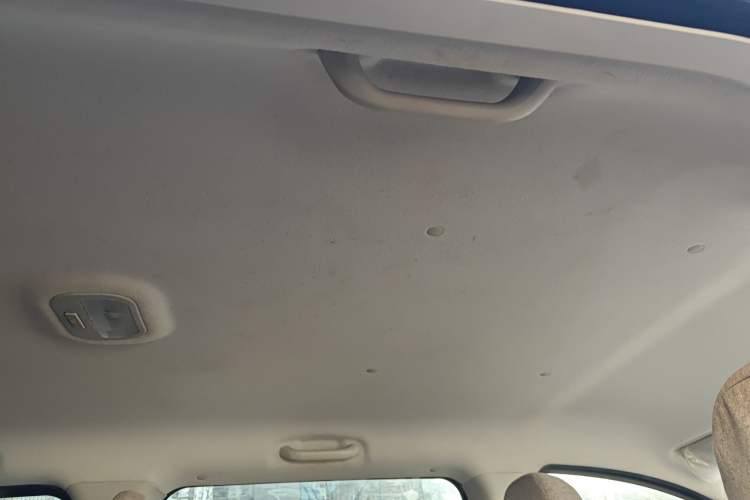 Used JAC Refine M3 2019 IKEA Edition 1.8L Luxury Smart Model Headliner