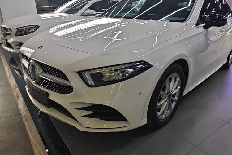 Used Mercedes-Benz A-Class 2021 A 200 L Sport Sedan Fashion Model