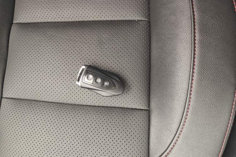 Used Leopaard CS10 2016 2.0T Automatic Luxury Version
