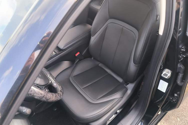 Used Wuling Xingguang 2023 70 Standard Edition
