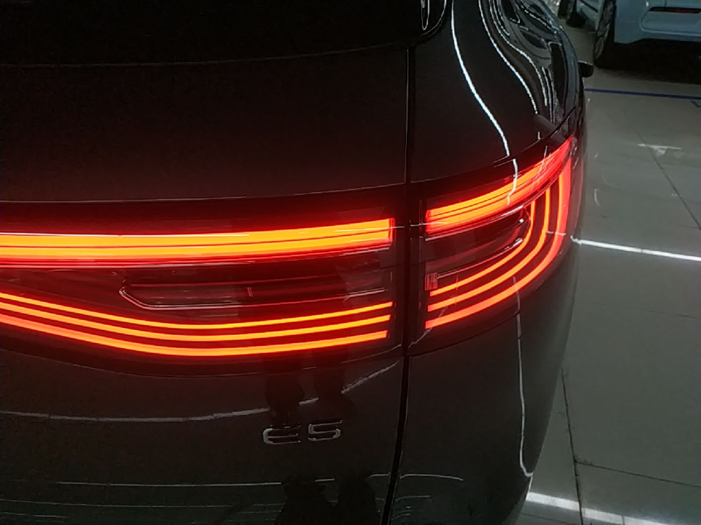 Geely Galaxy E5 2026 Model 610km Exploration+ Edition — снимка 9