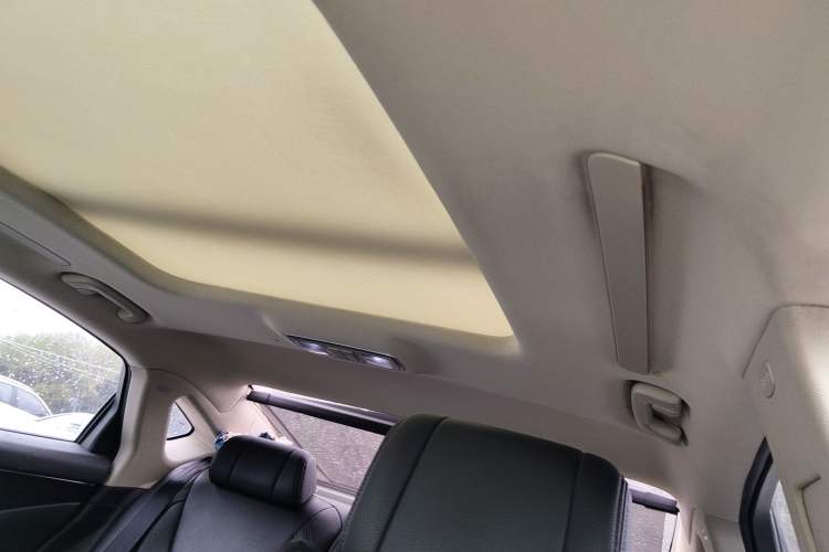 Used Geely Auto Emgrand GT 2015 1.8T Flagship Model