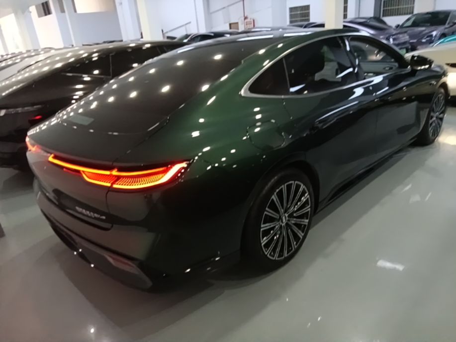 Geely Galaxy 8 2025 130km EM-P Starship Edition — снимка 6