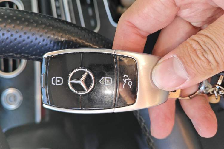 Used Mercedes-Benz E-Class 2017 E 300 L Sport Luxury Edition