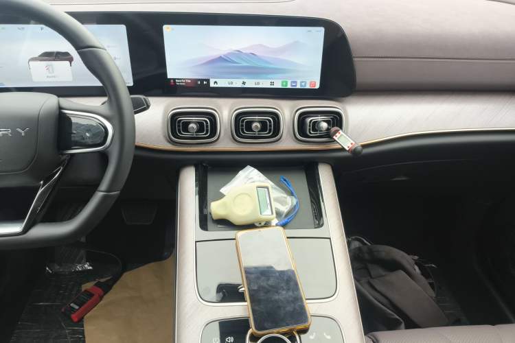 Used Chery Tiggo 9 C-DM 2025 1.5T 106KM Ultra-Comfort Edition 5 Seats Lithium-NMC