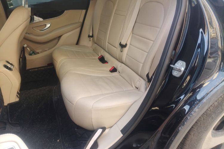 Used Mercedes-Benz GLC 2019 Facelift GLC 260 L 4MATIC Luxury Model
